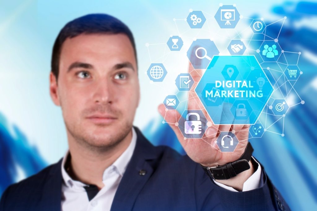 Comment devenir Expert en marketing digital