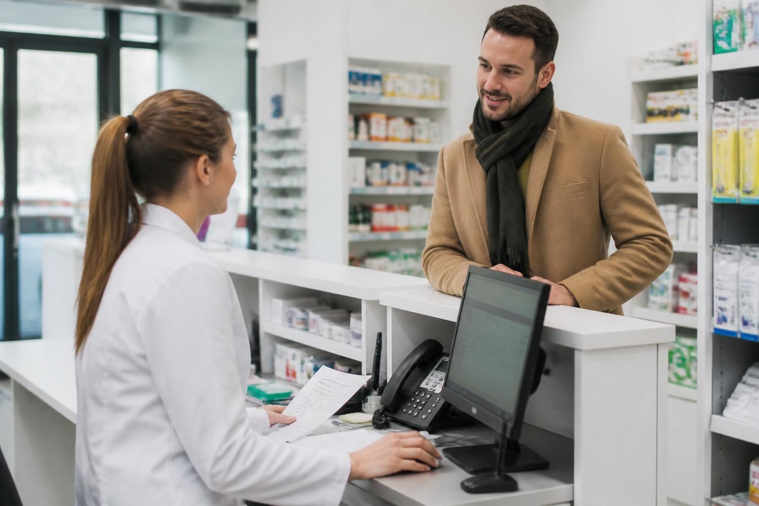 découvrez le rôle polyvalent et essentiel du secrétaire pharmaceutique, un acteur clé dans la gestion administrative et le soutien au sein des officines et établissements de santé.